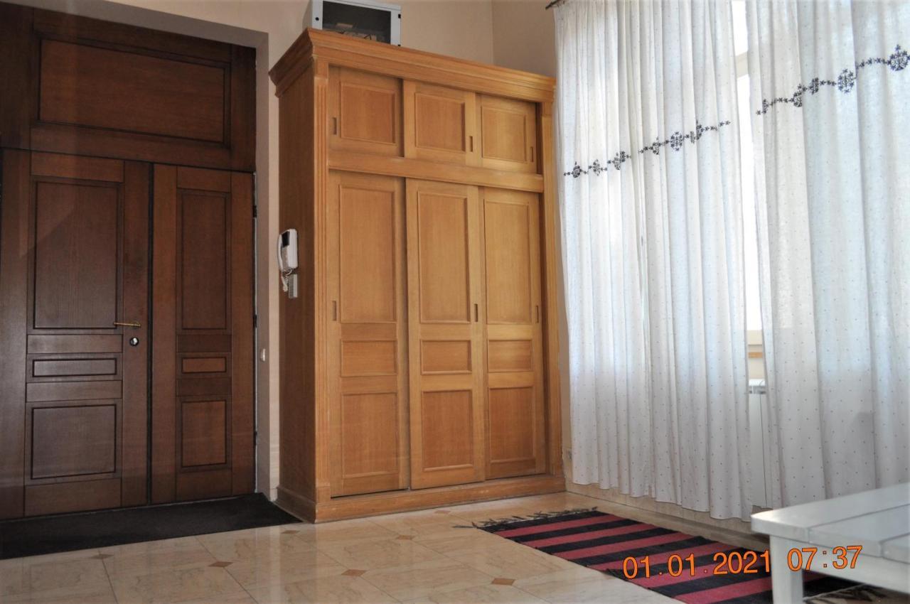 Great 144 Sq.M. Apartment In The Center Of Kyiv Exterior photo